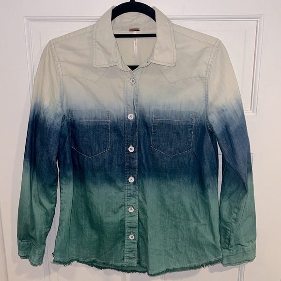 Free People Before Sunrise Ombré Button Down Shirt Blue/Green Size Small - Picture 5 of 13